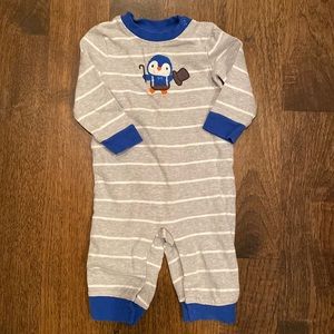 Gymboree penguin long sleeve one piece stripe outfit 6-12 months matching socks